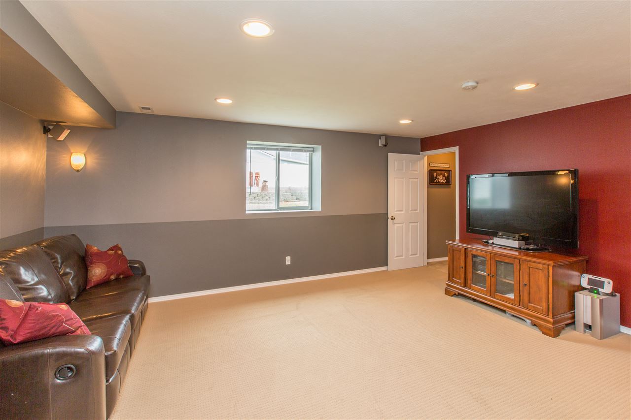 17204 North Cooper Lane Colbert, WA 99005 - Photo 13 of 20 Gallery Image 13
