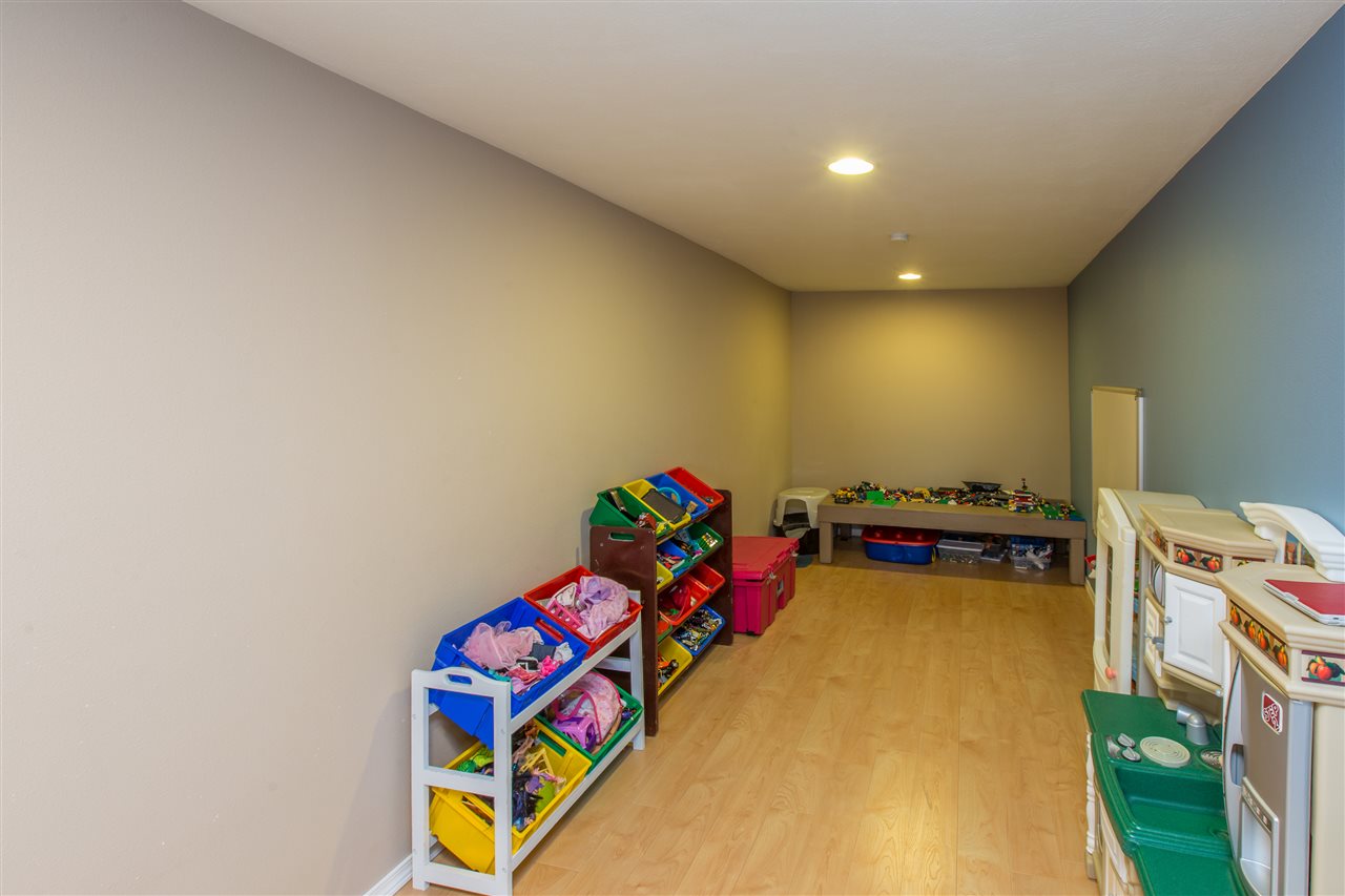 17204 North Cooper Lane Colbert, WA 99005 - Photo 14 of 20 Gallery Image 14