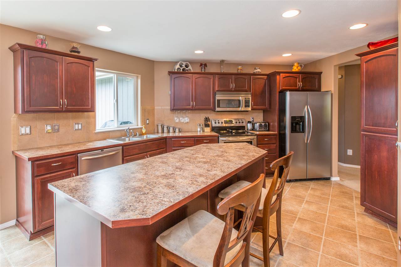 17204 North Cooper Lane Colbert, WA 99005 - Photo 5 of 20 Gallery Image 5