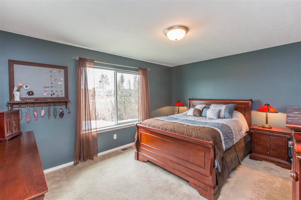 17204 North Cooper Lane Colbert, WA 99005 - Photo 7 of 20 Gallery Image 7