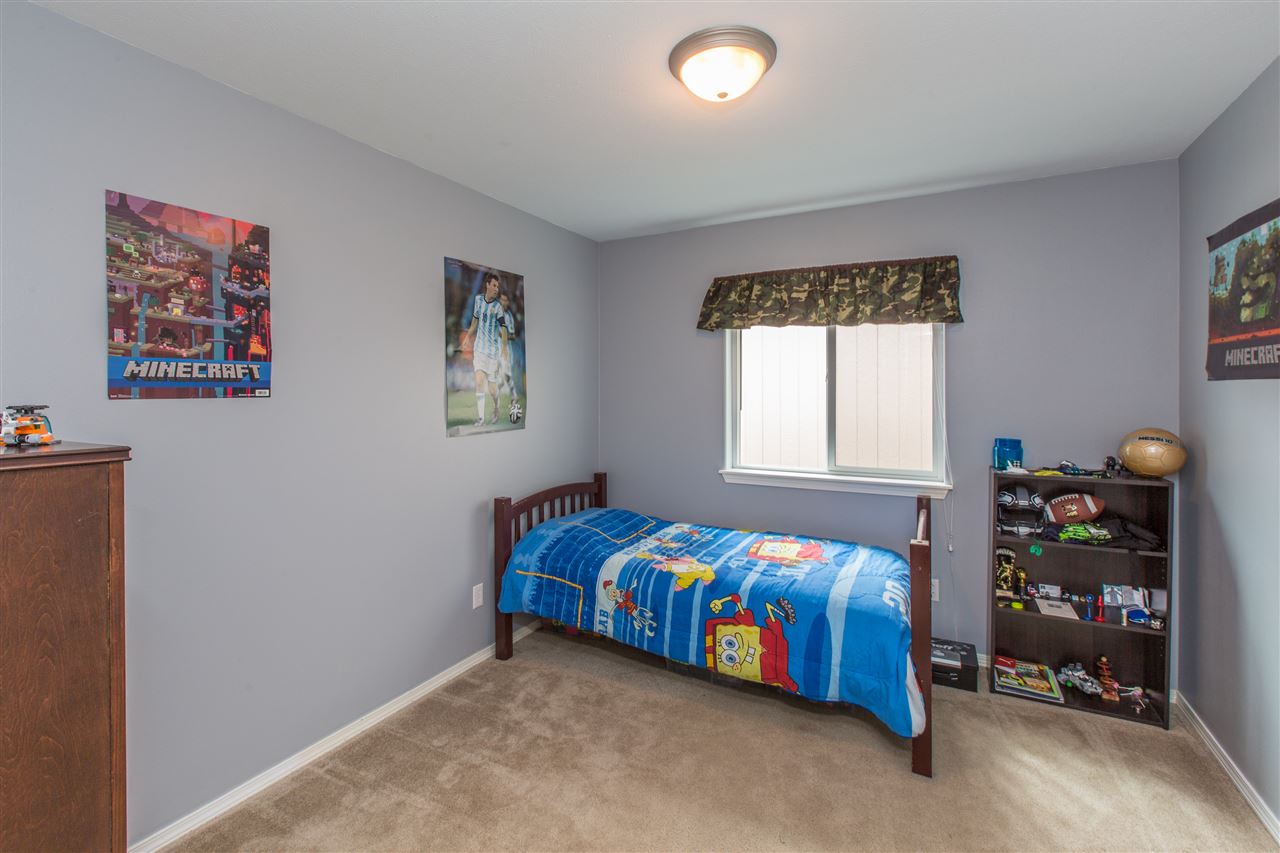 17204 North Cooper Lane Colbert, WA 99005 - Photo 9 of 20 Gallery Image 9