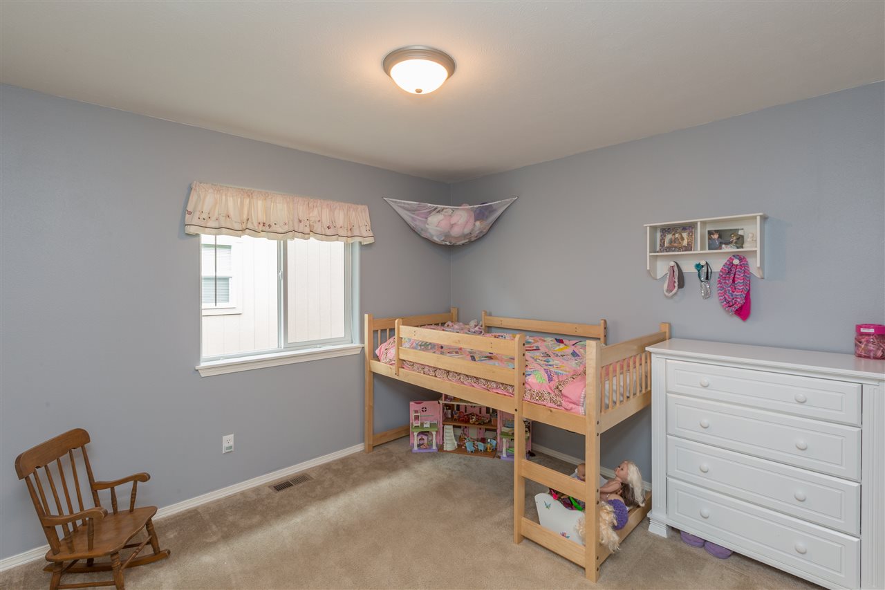 17204 North Cooper Lane Colbert, WA 99005 - Photo 10 of 20 Gallery Image 10