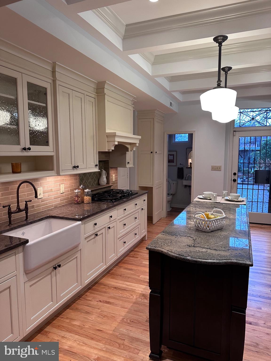 323 E Street Northeast Washington, DC 20002 - Photo 14 of 84 Kitchen cabinets with undercount lighting