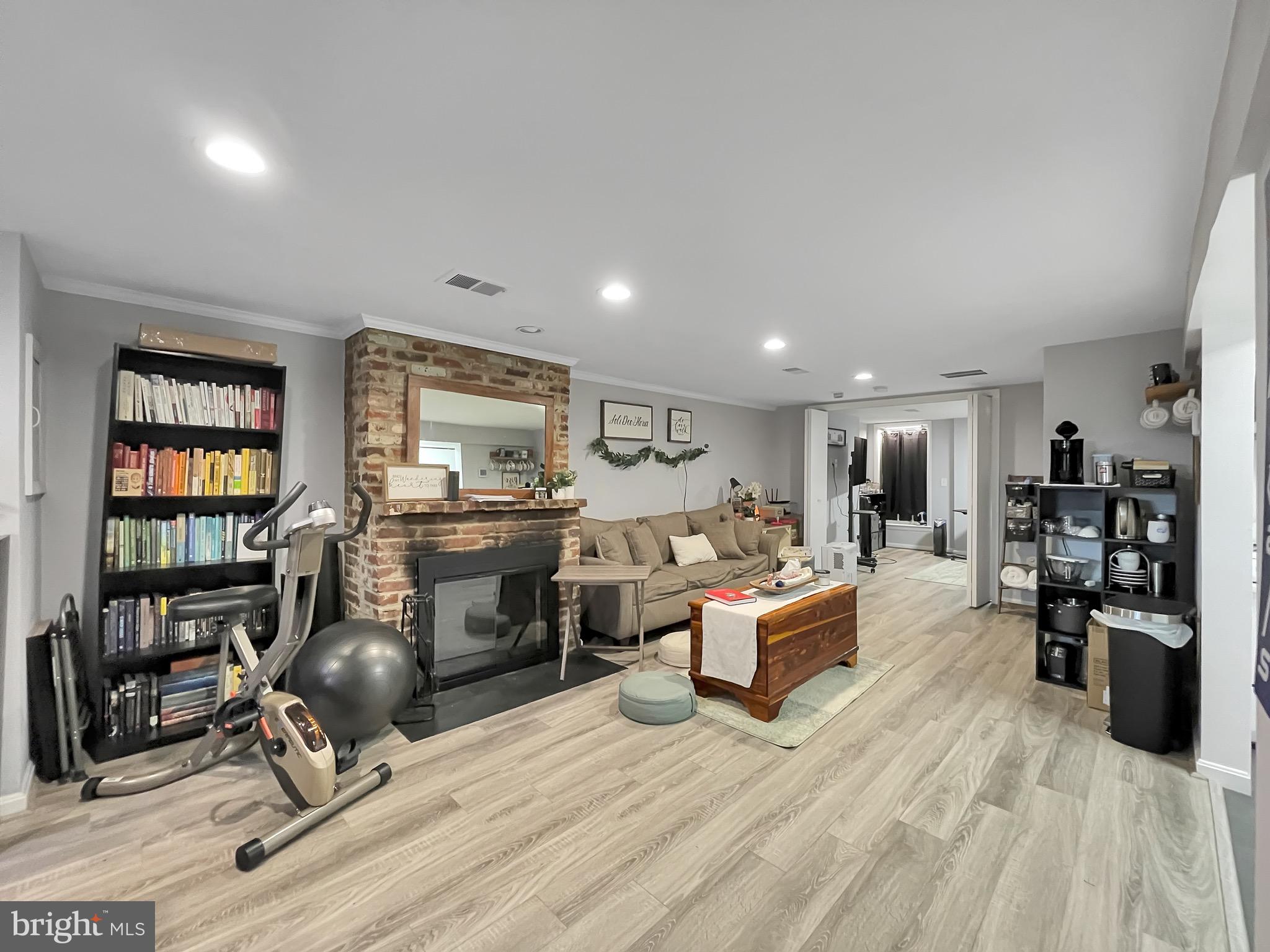 323 E Street Northeast Washington, DC 20002 - Photo 35 of 84 English basement current rent: $1,600/mo