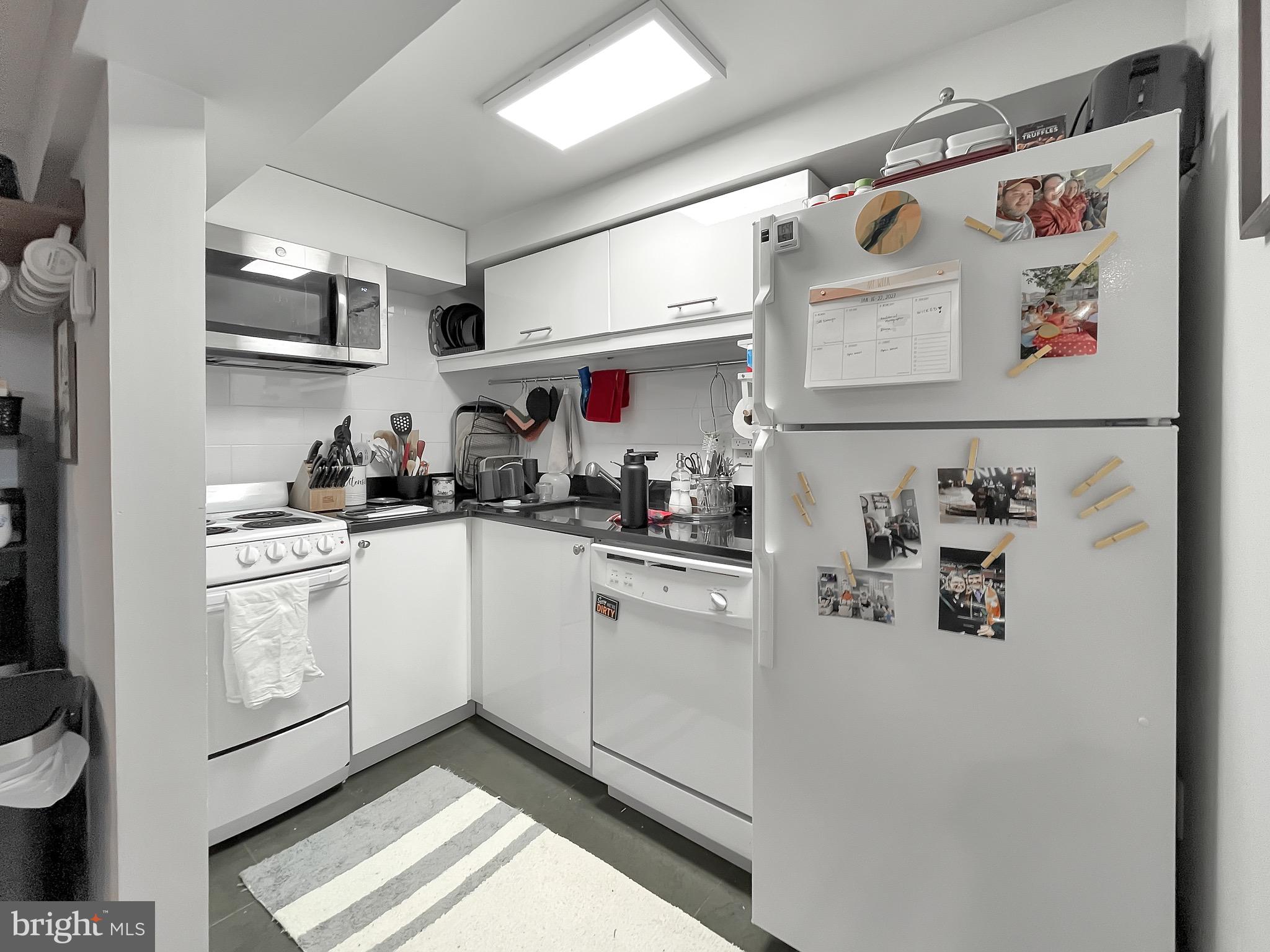 323 E Street Northeast Washington, DC 20002 - Photo 38 of 84 Kitchen