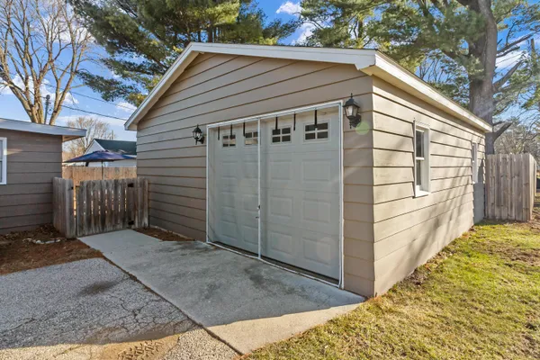 $309,900 | 2908 Jones Street, Delavan, WI 53115