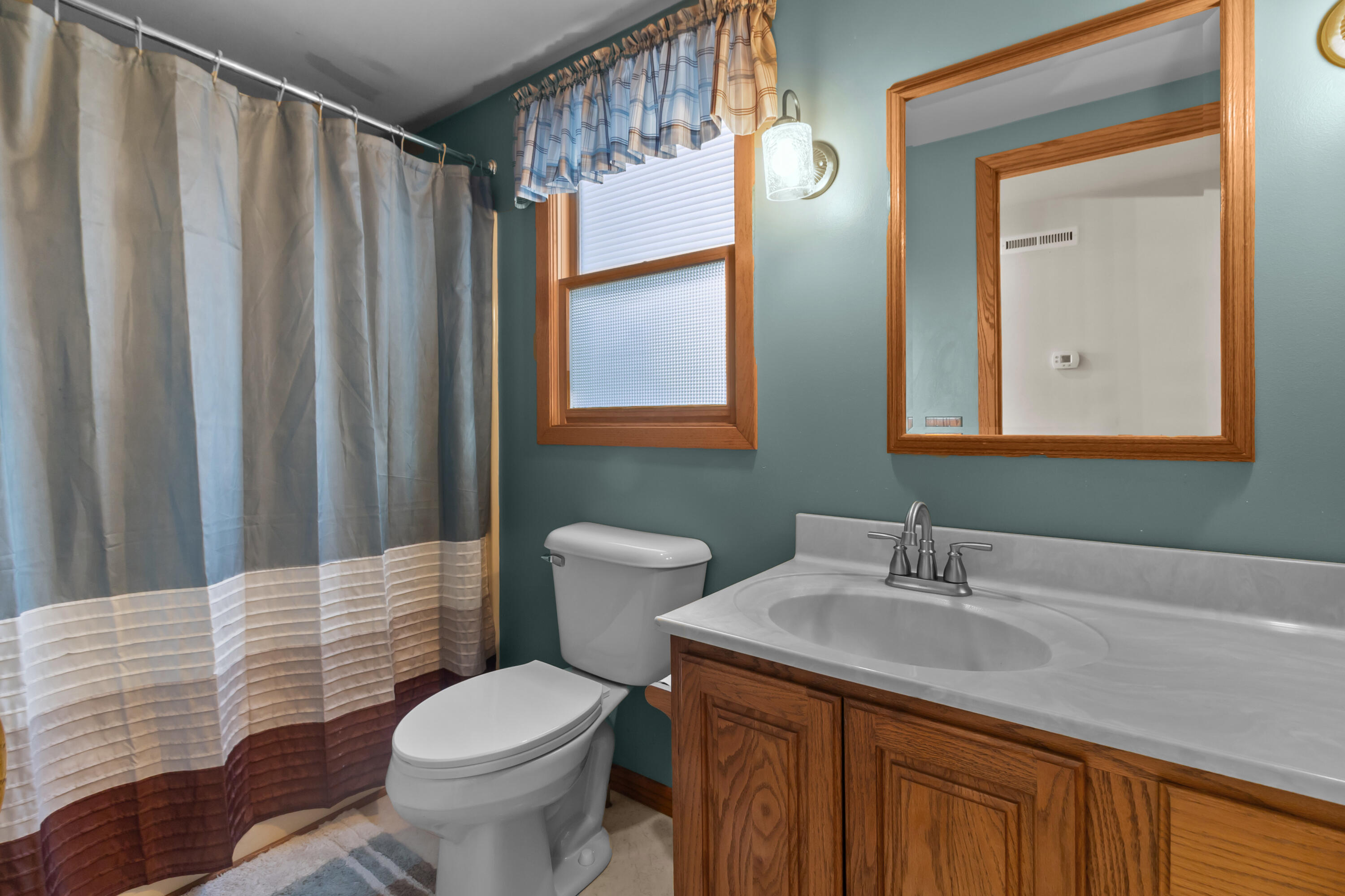 2908 Jones Street Delavan, WI 53115 - Photo 9 of 19 Bath