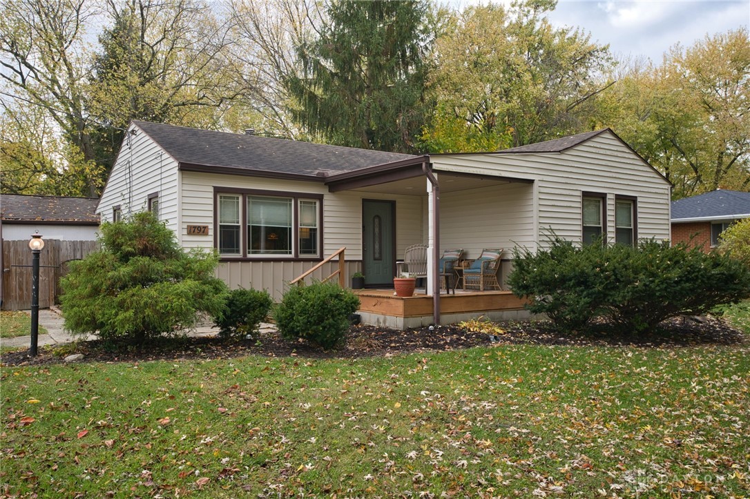 1797 Hanes Road Beavercreek, OH 45432 - Photo 3 of 37