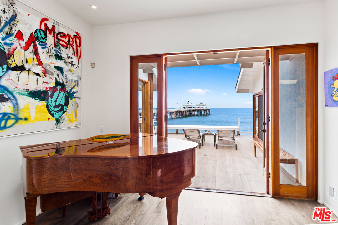 23018 Pacific Coast Highway Malibu, CA 90265 - Photo 26 of 38