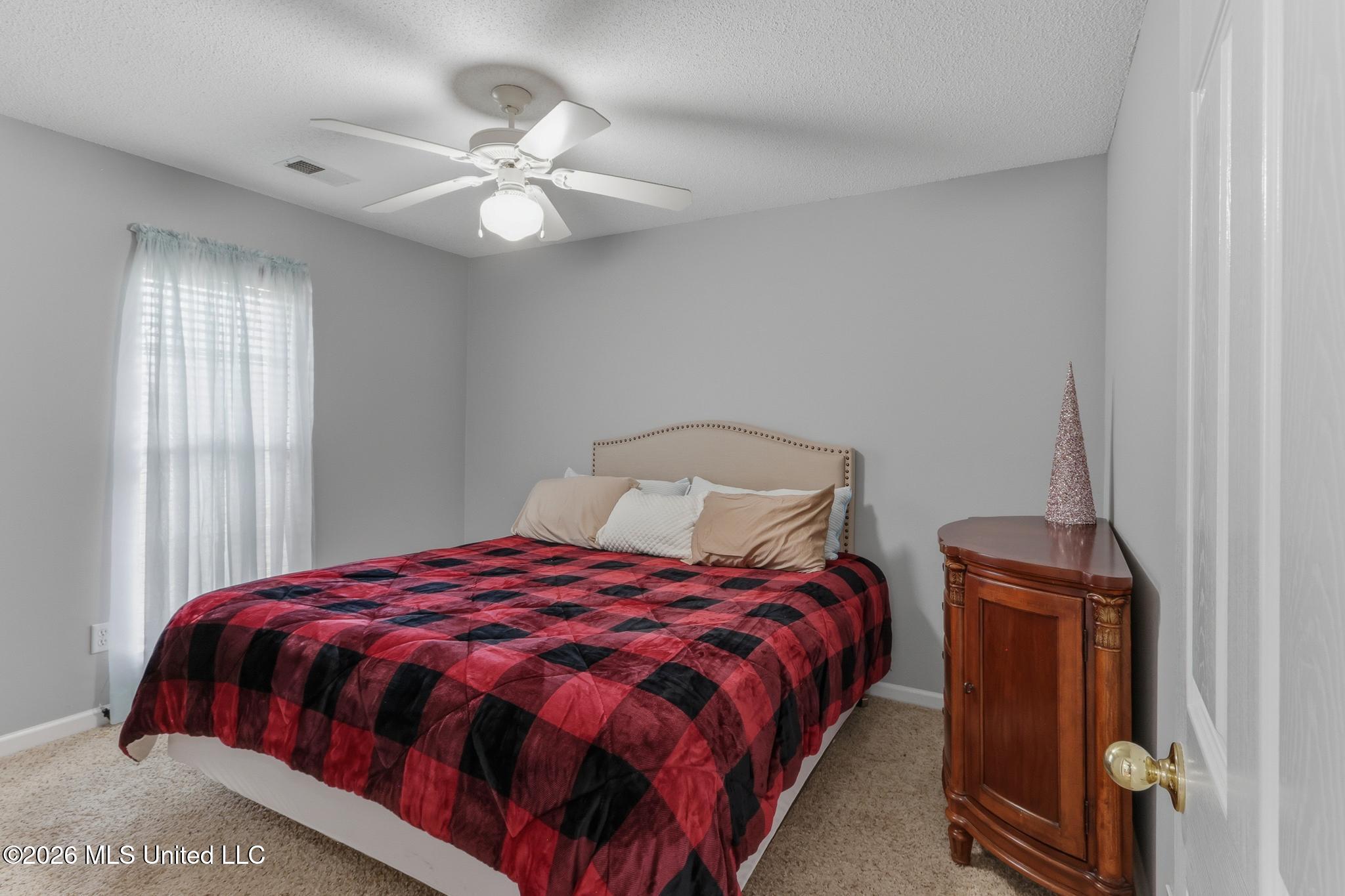 6289 Sandbourne West Olive Branch, MS 38654 - Photo 26 of 43 6289SandbourneEast_27