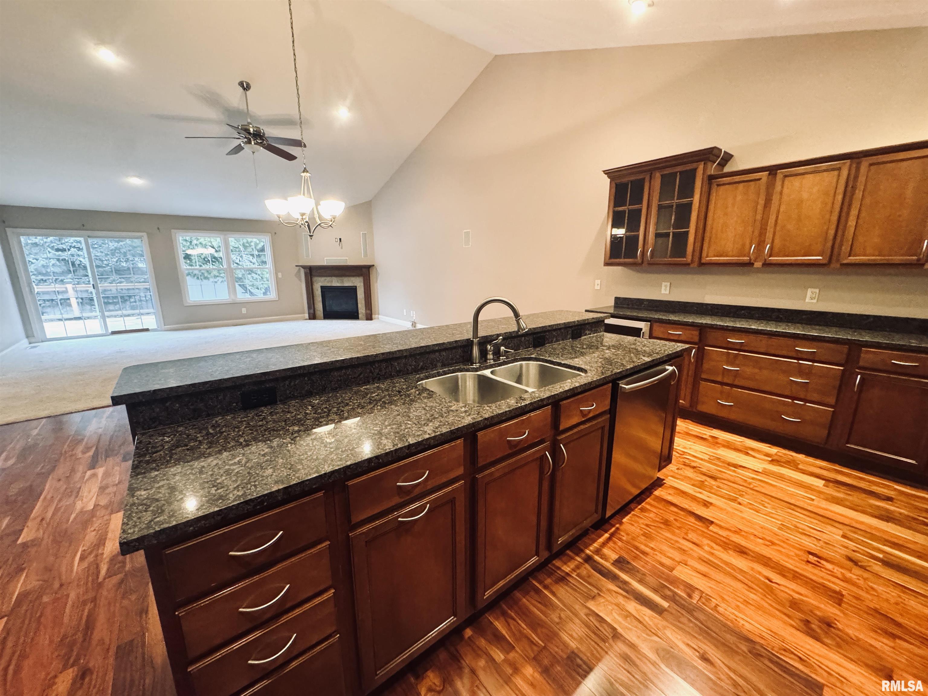 11517 North Brooklyn Place Dunlap, IL 61525 - Photo 7 of 30