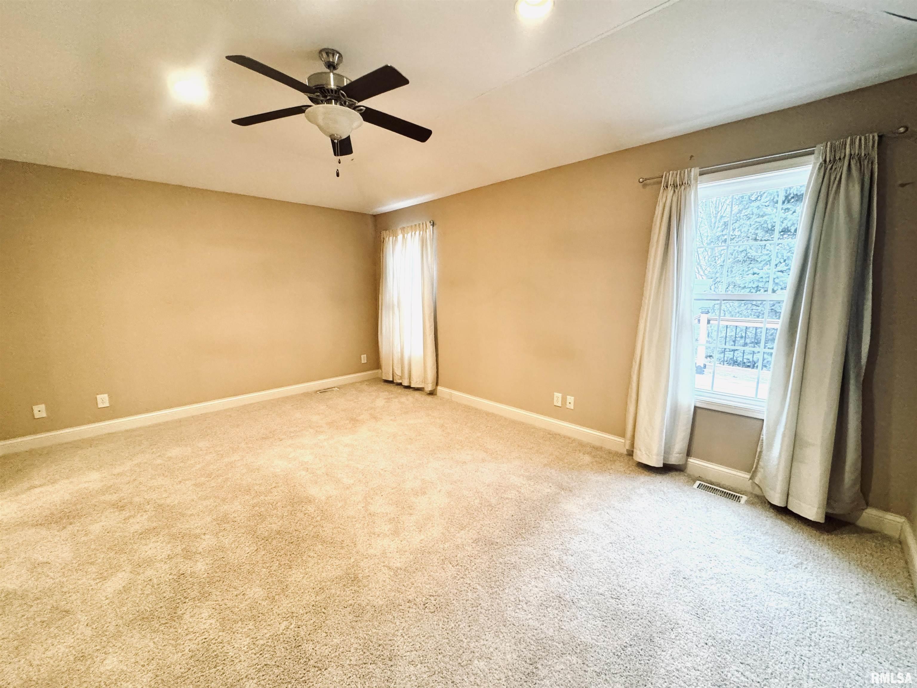 11517 North Brooklyn Place Dunlap, IL 61525 - Photo 10 of 30
