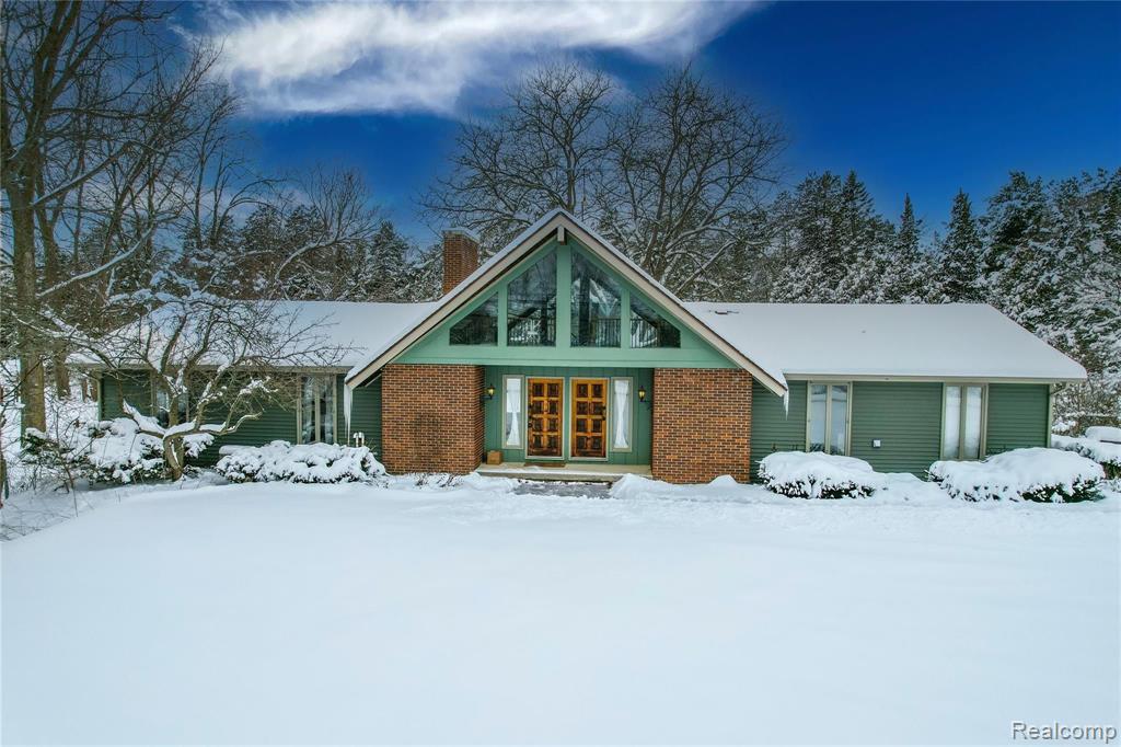 13906 Wacousta Road Grand Ledge, MI 48837 - Photo 1 of 32 Gallery Image 1