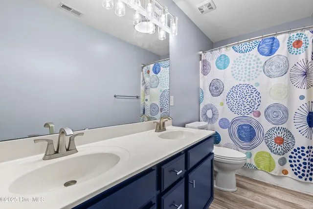 $409,900 | 205 Peggy's Trace, Sneads Ferry, NC 28460