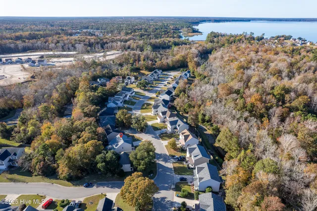 $409,900 | 205 Peggy's Trace, Sneads Ferry, NC 28460