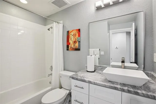 $370,000 | 2002 East 5th Avenue, Unit 205, Tampa, FL 33605