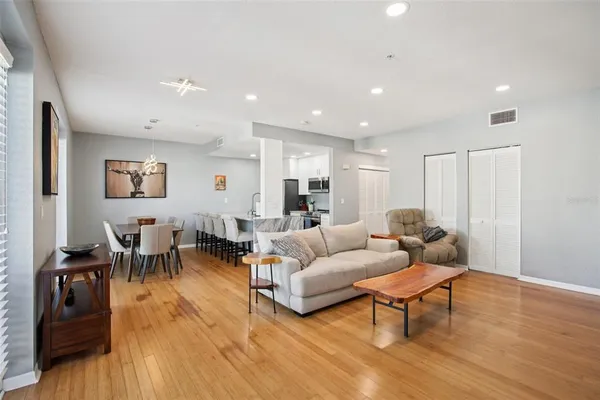 $339,000 | 2002 East 5th Avenue, Unit 205, Tampa, FL 33605