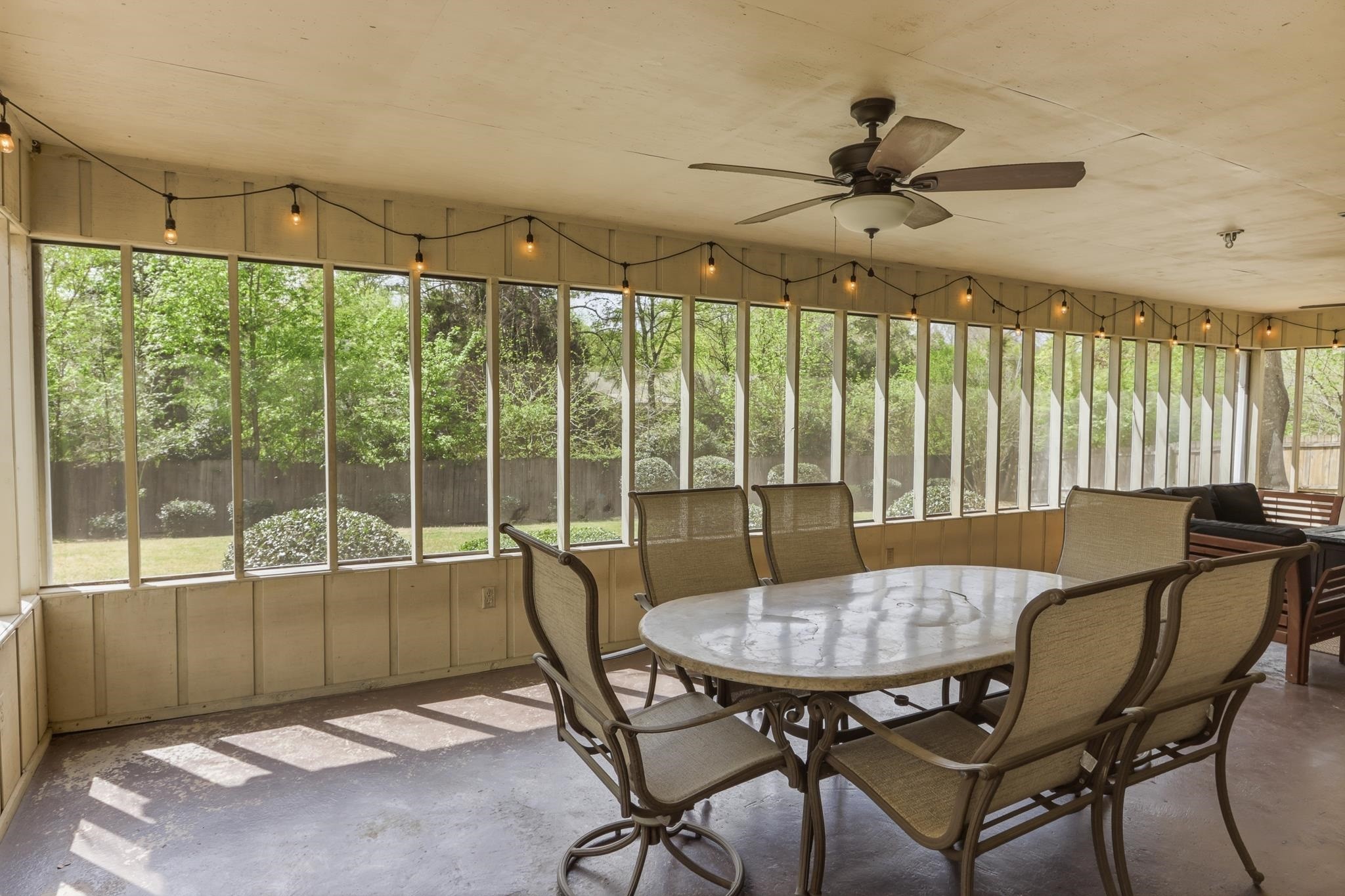2371 Calkins Road Germantown, TN 38139 - Photo 14 of 37