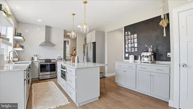 $595,000 | 14 Avalon Circle, Barto, PA 19504