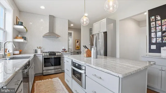 $595,000 | 14 Avalon Circle, Barto, PA 19504