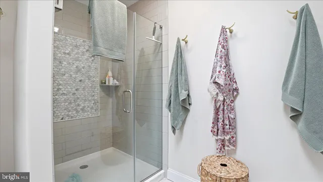 $595,000 | 14 Avalon Circle, Barto, PA 19504