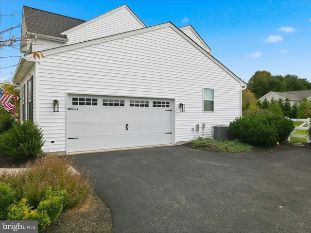 $595,000 | 14 Avalon Circle, Barto, PA 19504