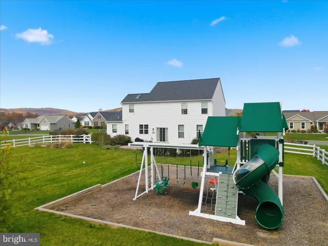 $595,000 | 14 Avalon Circle, Barto, PA 19504