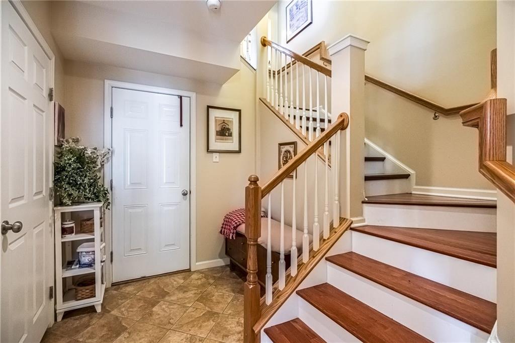357 Wealdstone Road Cranberry Township, PA 16066 - Photo 3 of 25 Steps to Living Area and Door to Garage