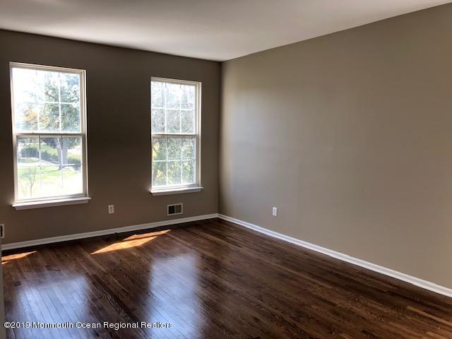370 Jackson Mills Road Jackson, NJ 08527 - Photo 5 of 30 living room 1