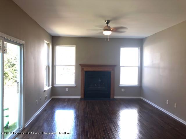 370 Jackson Mills Road Jackson, NJ 08527 - Photo 9 of 30 Family room 1
