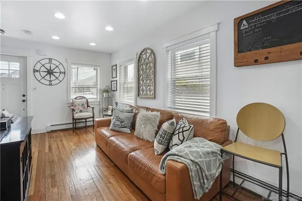 $3,800 | 120 Englewood Avenue, Bridgeport, CT 06606