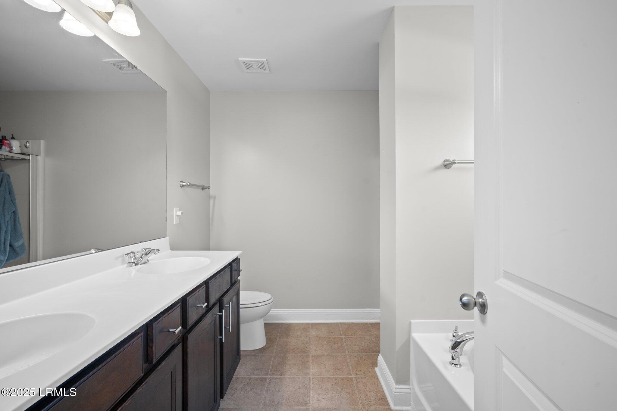 13 Brasstown Way Beaufort, SC 29906 - Photo 34 of 40 11-web-or-mls-DSC01808