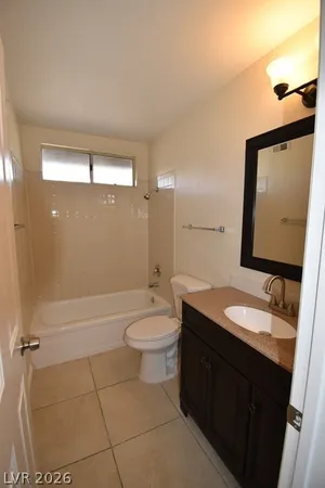 $2,250 | 4015 Ridgewood Avenue, Las Vegas, NV 89120