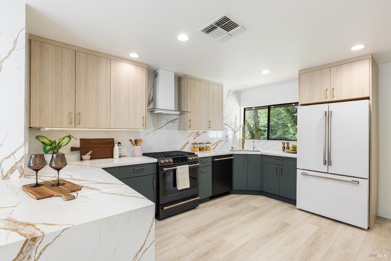 14734 Young Road Healdsburg, CA 95448 - Photo 31 of 51