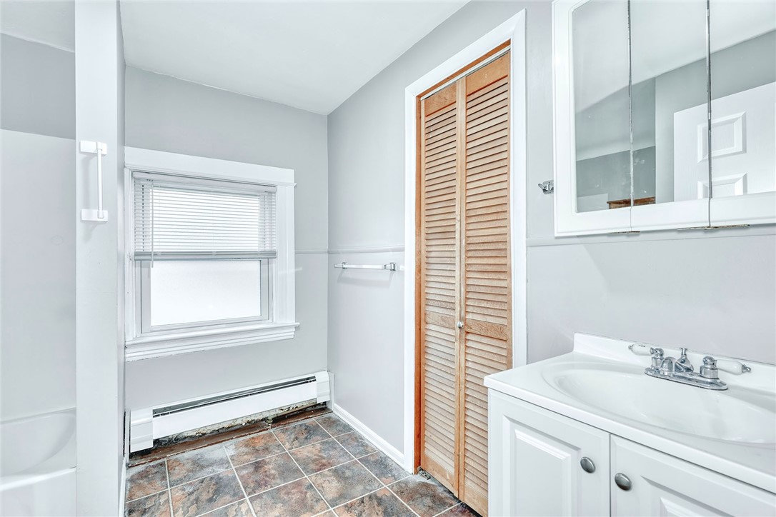 1283 South Plymouth Avenue Rochester, NY 14611 - Photo 15 of 20
