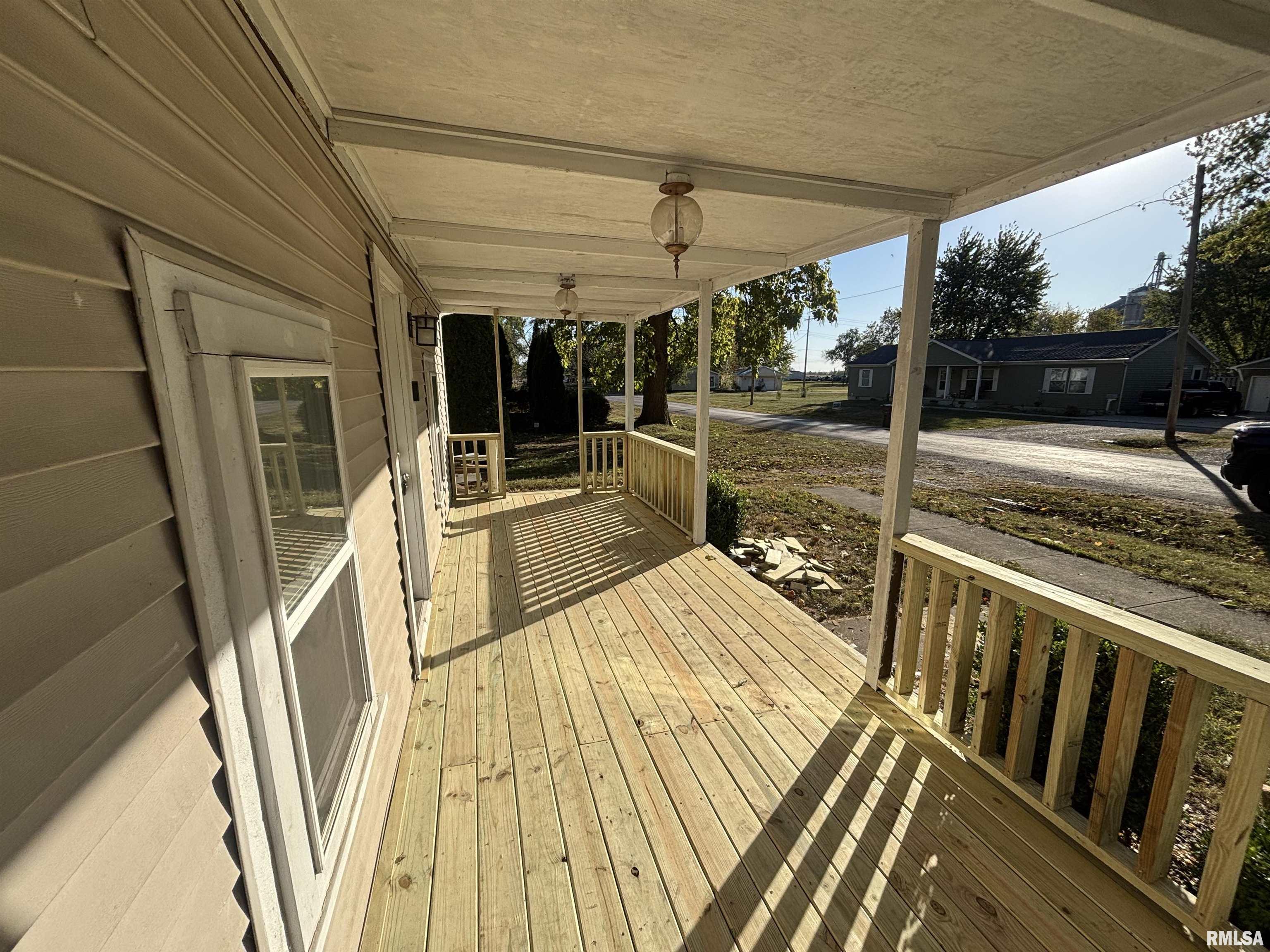 214 South Sherman Street Girard, IL 62640 - Photo 22 of 22