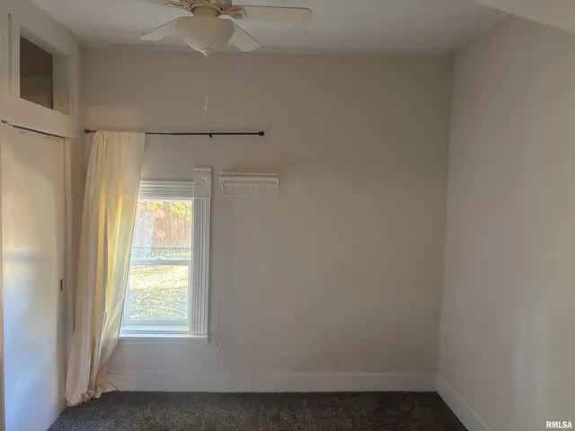 $65,000 | 214 South Sherman Street, Girard, IL 62640