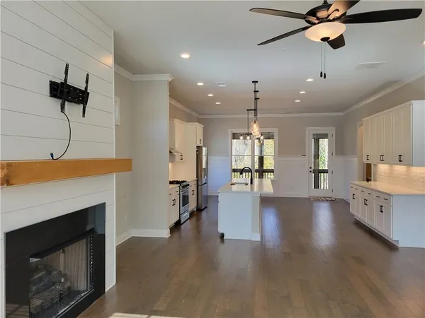 $3,950 | 222 Napa Drive, Woodstock, GA 30188