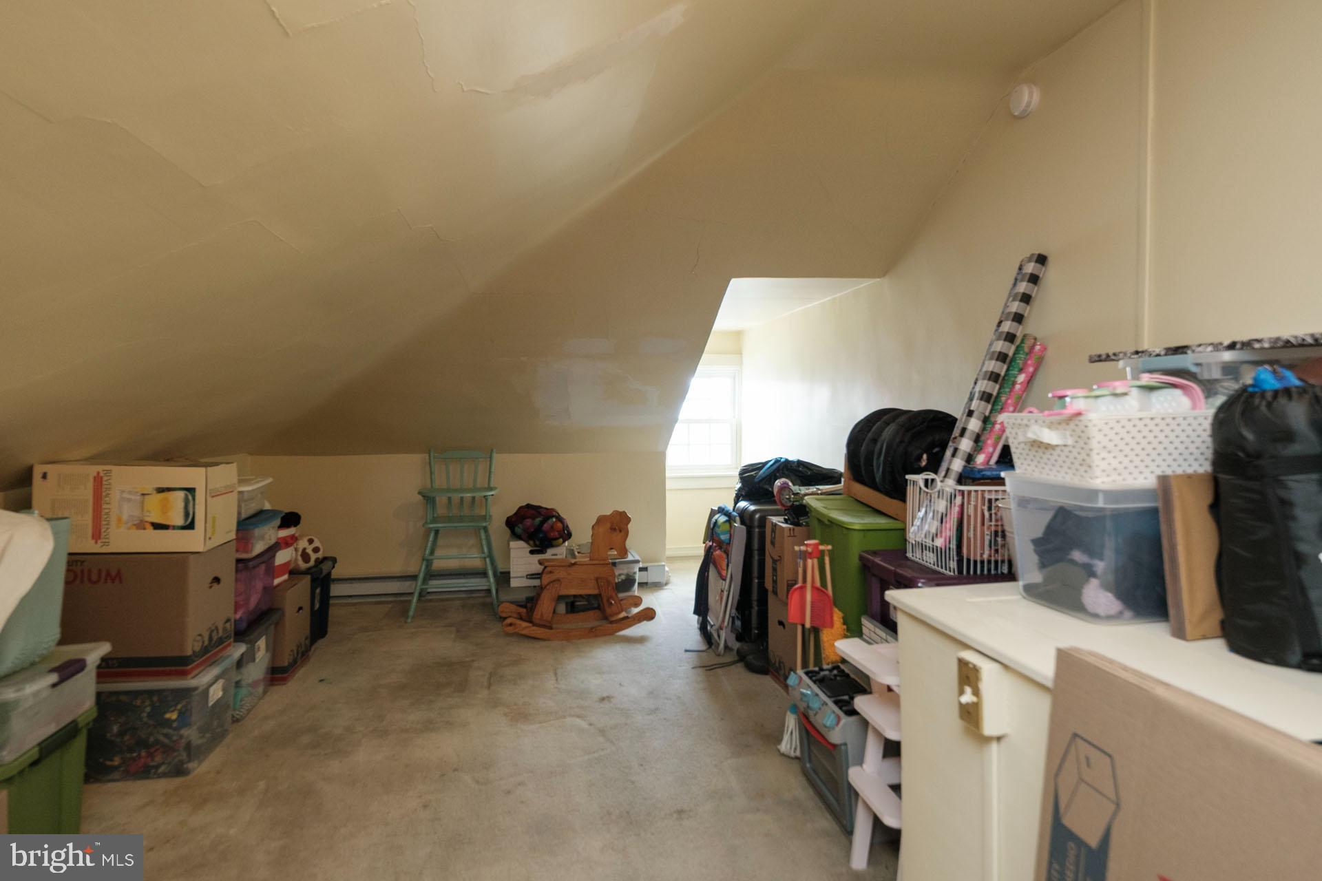 41 North Carroll Street Reading, PA 19611 - Photo 30 of 33 a view of a room with gym equipment