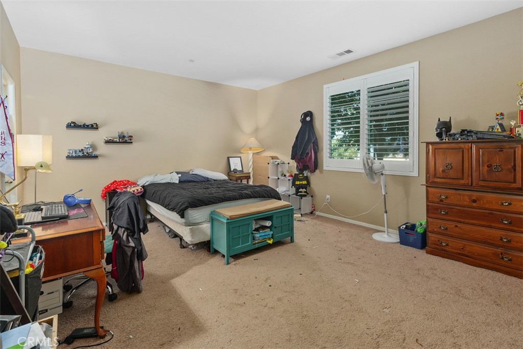16820 Golden Bluff Loop Riverside, CA 92503 - Photo 13 of 36