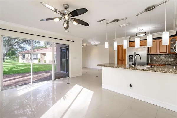 $3,800 | 11191 Southwest 17th Manor, Davie, FL 33324