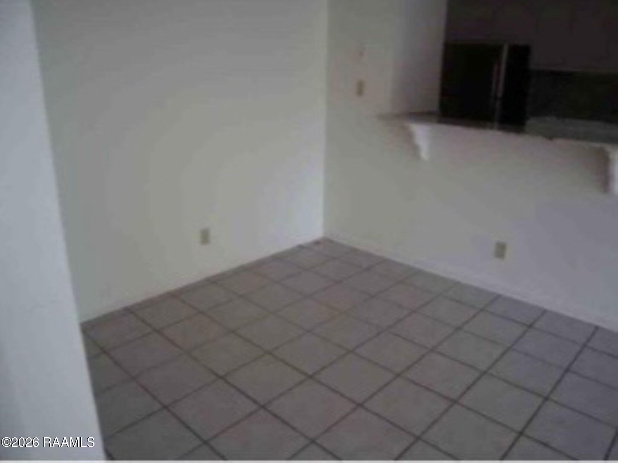 220 Doucet Road, Unit 111B Lafayette, LA 70503 - Photo 4 of 8 Dining 1