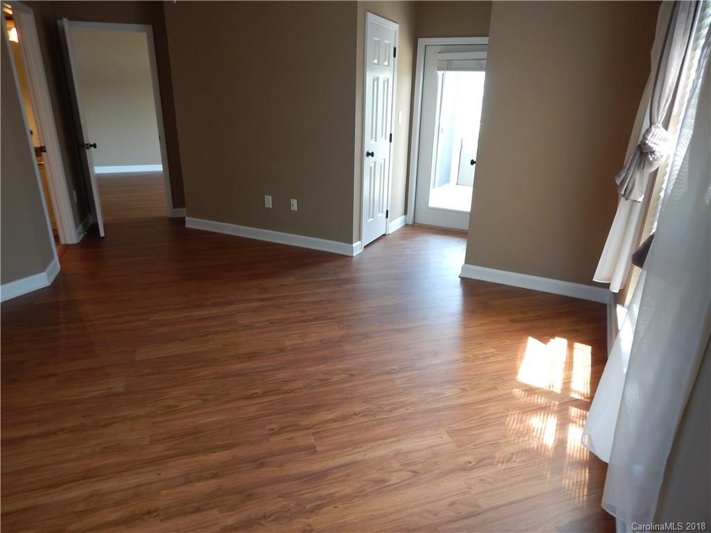 1300 Torrence Circle Davidson, NC 28036 - Photo 17 of 21