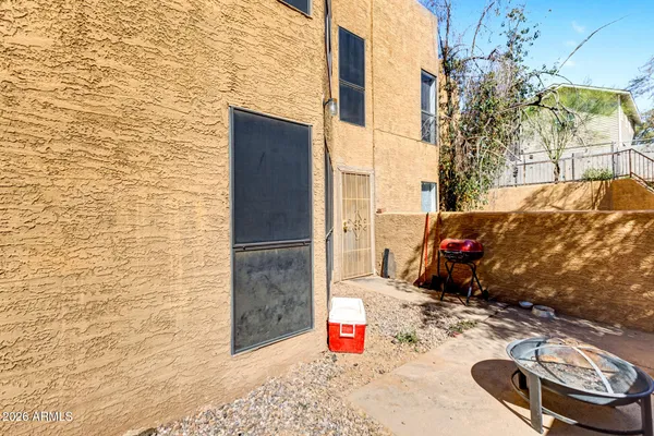 $220,000 | 3228 West Glendale Avenue, Unit 170, Phoenix, AZ 85051