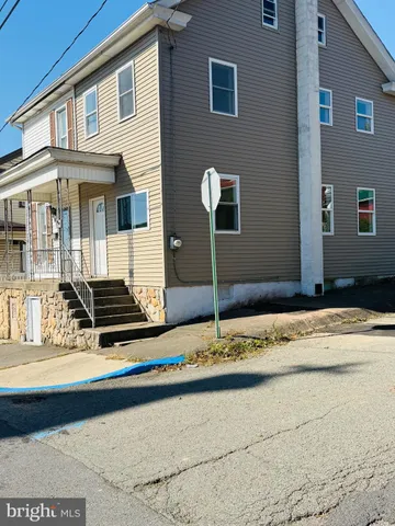 $164,000 | 839 East Grand Avenue, Tower City, PA 17980