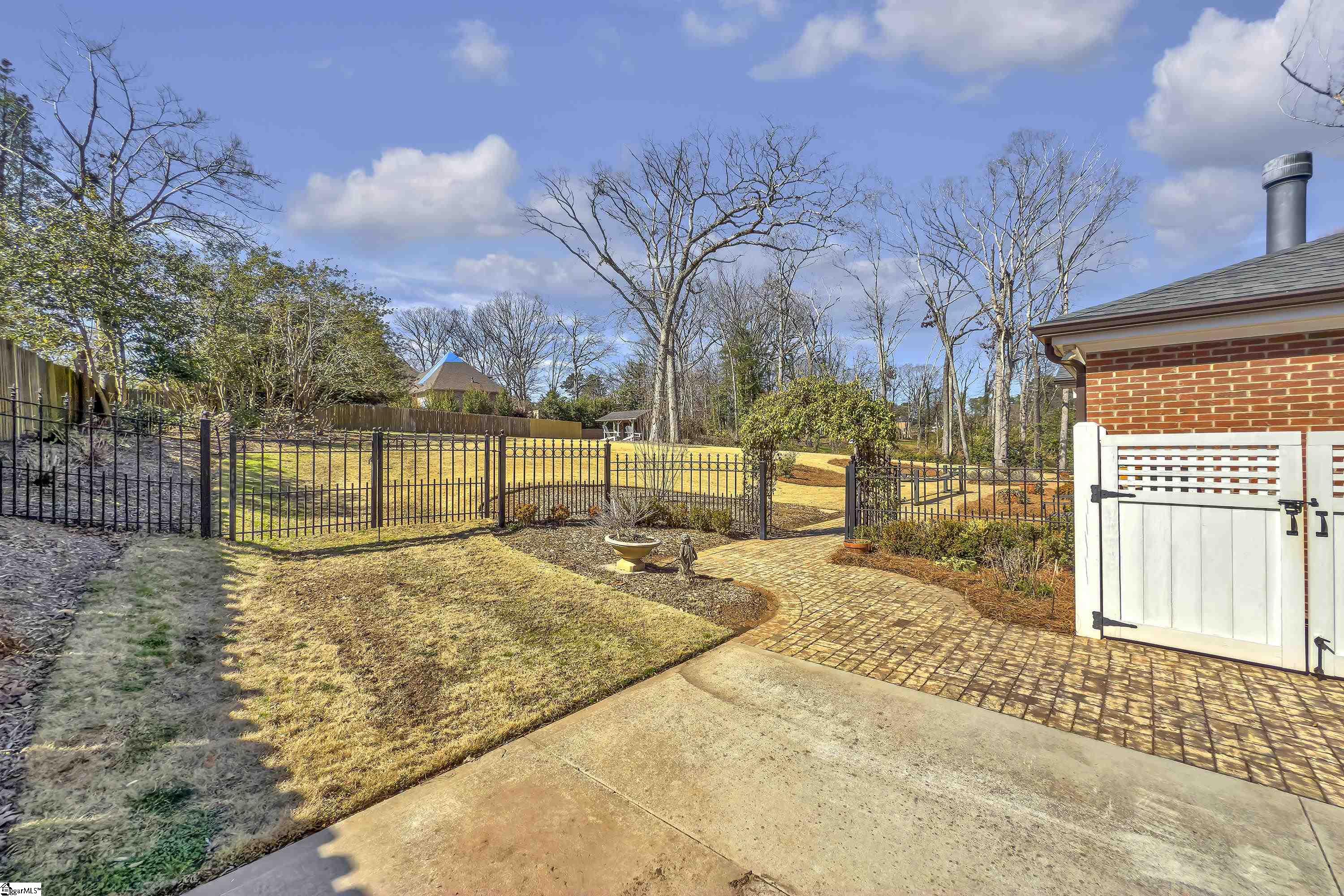 50 Stonehaven Drive Greenville, SC 29607 - Photo 35 of 45