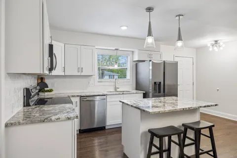 $525,000 | 5008 Suter Drive, Nashville, TN 37211