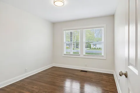 $525,000 | 5008 Suter Drive, Nashville, TN 37211