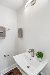 $525,000 | 5008 Suter Drive, Nashville, TN 37211