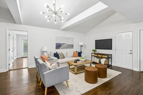 $525,000 | 5008 Suter Drive, Nashville, TN 37211